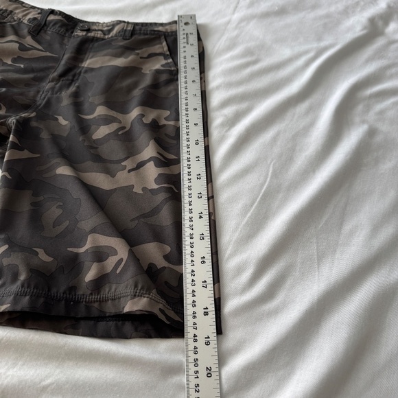 MICROS‎ Boy's 10 Army Camo Lightweight Performance Shorts Casual Outdoor - Picture 12 of 13